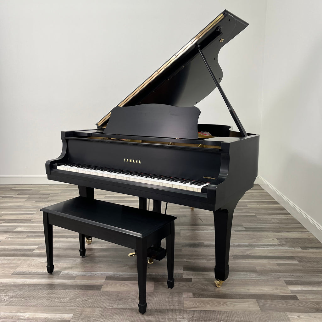 PIANO A QUEUE YAMAHA C3 186cm Noir Brillant