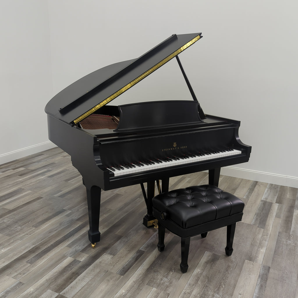 Steinway M (5’7”) in Satin Ebony, Serial # 542263 - Graves Piano Co.